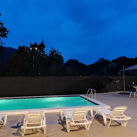 Domek alpejski La Casona Del Viejo Llovio