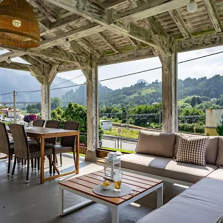 Domek alpejski La Casona Del Viejo Llovio