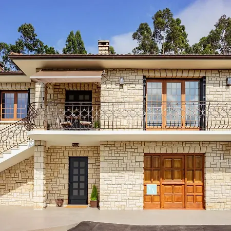 Chalet La Casona Del Viejo Llovio