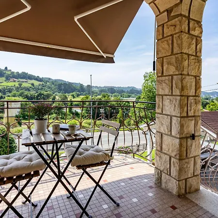 Chalet La Casona Del Viejo *