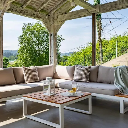 Chalet La Casona Del Viejo Llovio